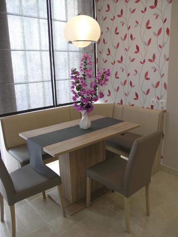 Apartments Dobrila Podgora Kültér fotó