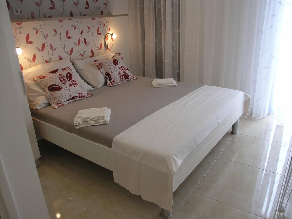 Apartments Dobrila Podgora Kültér fotó