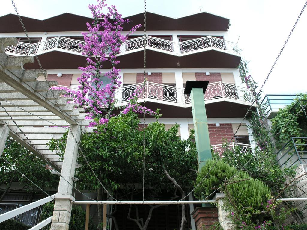 Apartments Dobrila Podgora Kültér fotó